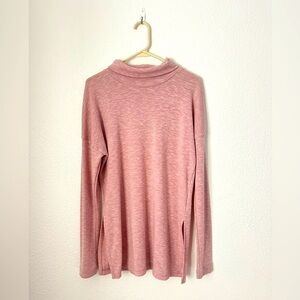 J. Crew Sweater Women’s M Pink Turtleneck Vintage Fleece Long Sleeve Pullover